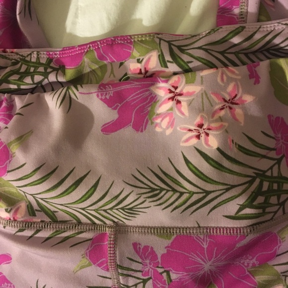 Nwt Body Glove tropical floral lavender pants yoga pants size large - Picture 3 of 4